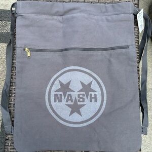 Nash Clinch Bag